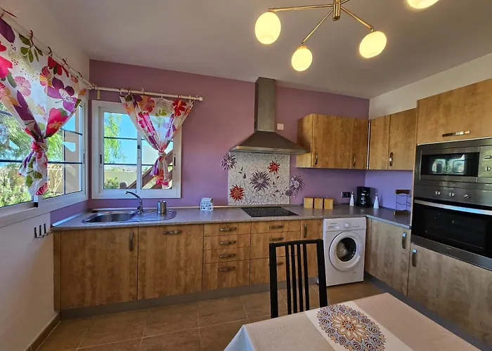 Kareva كاليتا ذي فوستي